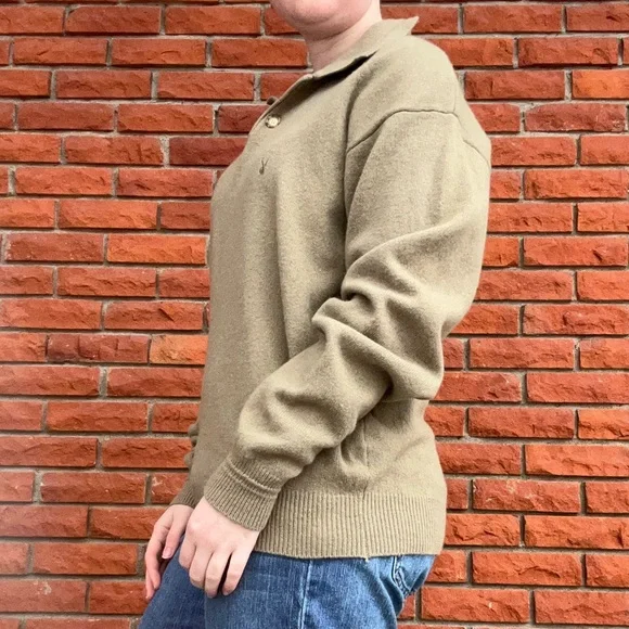 Wool Playboy collared pullover - Picture 3 of 7